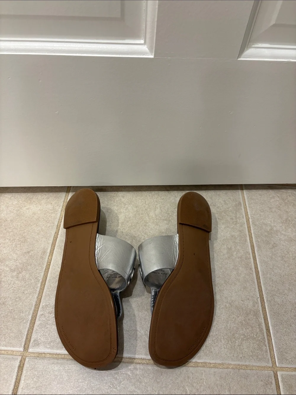 Tory Burch Metallic Silver Logo Thong Sandals Size 6 1/2